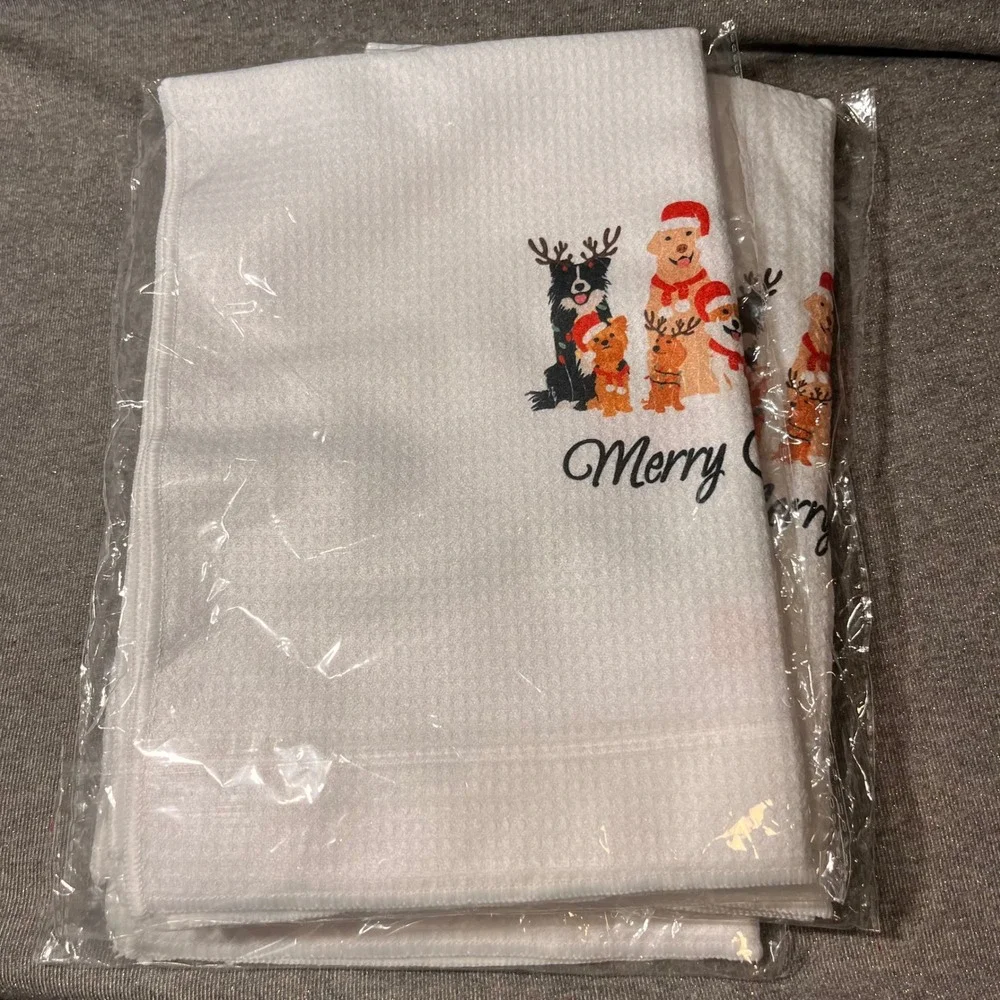 Christmas Dog Kitchen Towels‎ Set of 2 Merry Christmas We Woof You